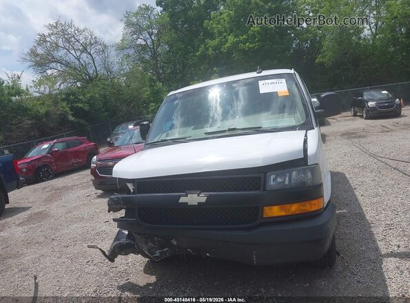 1GCWGAFP7K1358032 2019 CHEVROLET EXPRESS White Rear interior view