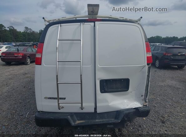 1GCWGAFPXJ1332460 2018 CHEVROLET EXPRESS White 