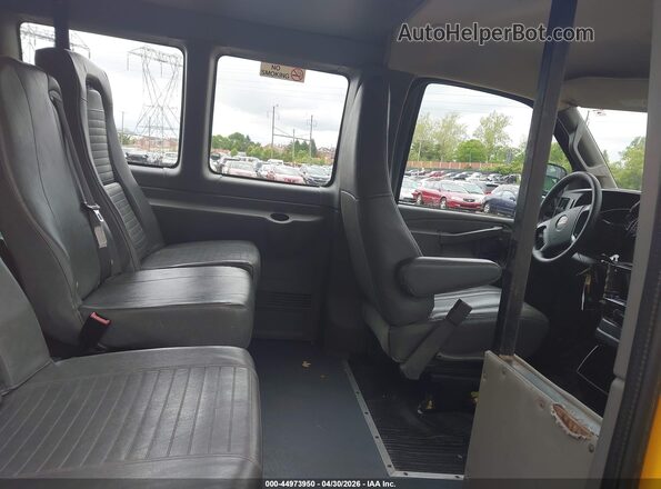 1GDW7CBG6G1239652 2016 GMC SAVANA 2500 Yellow Вид наклейки з VIN-кодом