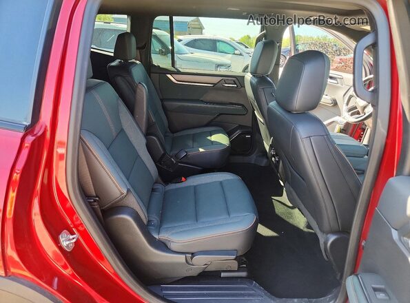 1GKENPKS1RJ243679 2024 GMC ACADIA Red უკანა სალონის ხედი