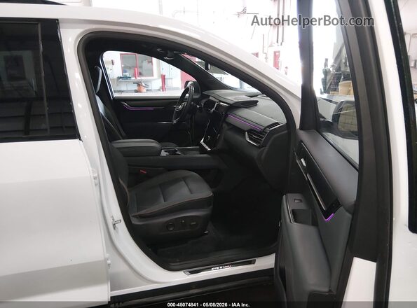 1GKENPKS6TJ191764 2026 GMC ACADIA White Widok wnętrza z przodu