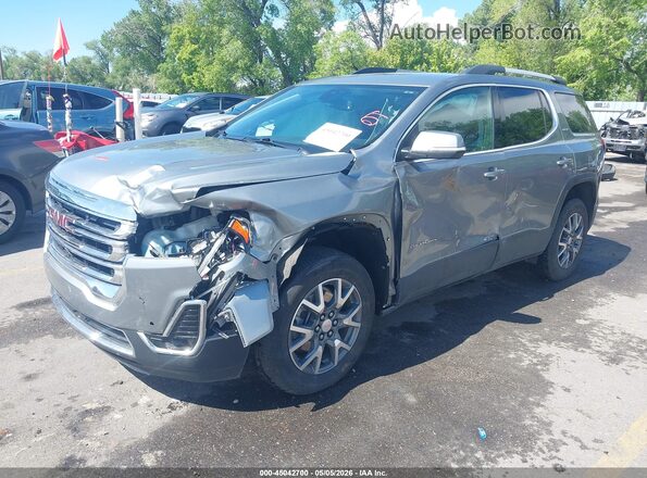 1GKKNML48PZ143739 2023 GMC ACADIA Серебряный Передняя левая четверть