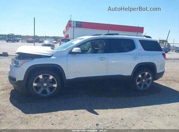 1GKKNNLS2JZ141433 2018 GMC ACADIA White უკანა სალონის ხედი