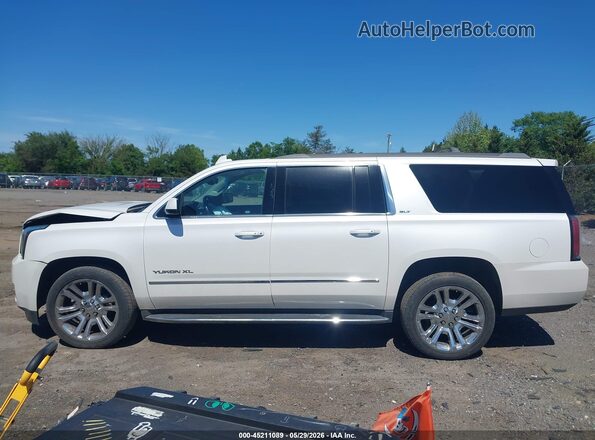 1GKS2GKC1HR265122 2017 GMC YUKON White სალონის 360-გრადუსიანი ხედი