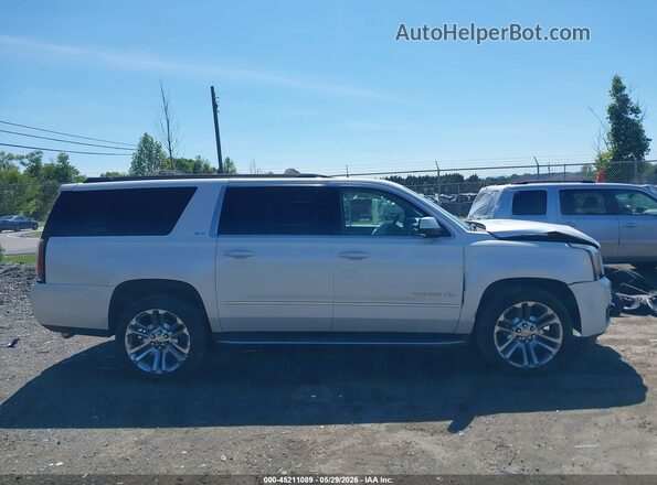 1GKS2GKC1HR265122 2017 GMC YUKON White უკანა სალონის ხედი