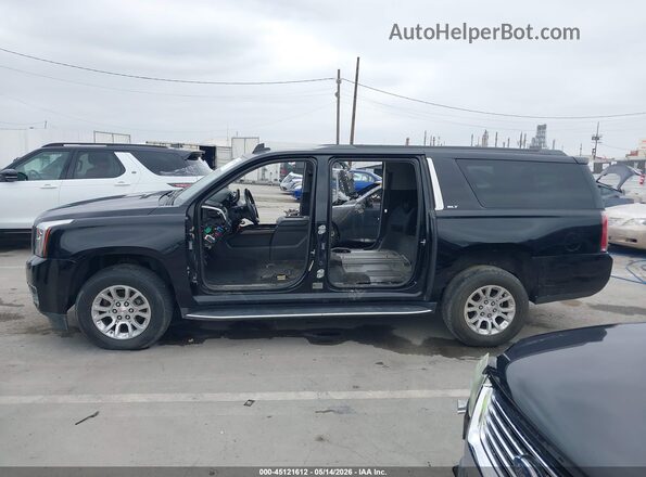 1GKS2GKC2KR390010 2019 GMC YUKON Black Widok wnętrza z tyłu