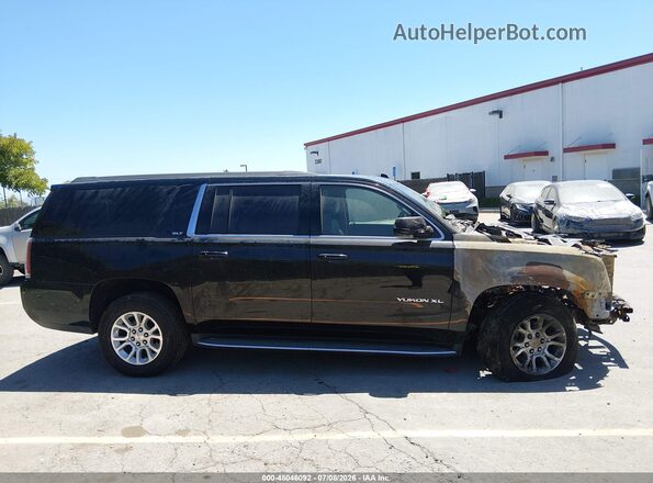 1GKS2GKC5LR253158 2020 GMC YUKON Black Widok wnętrza z tyłu