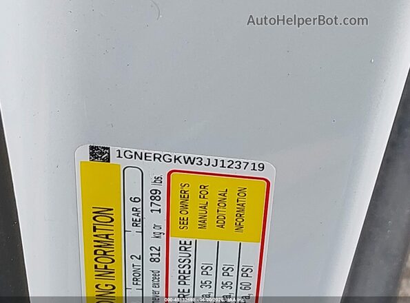 1GNERGKW3JJ123719 2018 CHEVROLET TRAVERSE White 