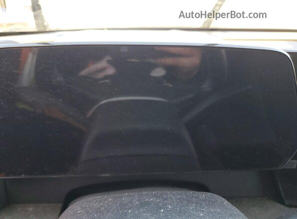 1GNERGRS5SJ206721 2025 CHEVROLET TRAVERSE Silver Սարքավորումների վահանակի տեսք