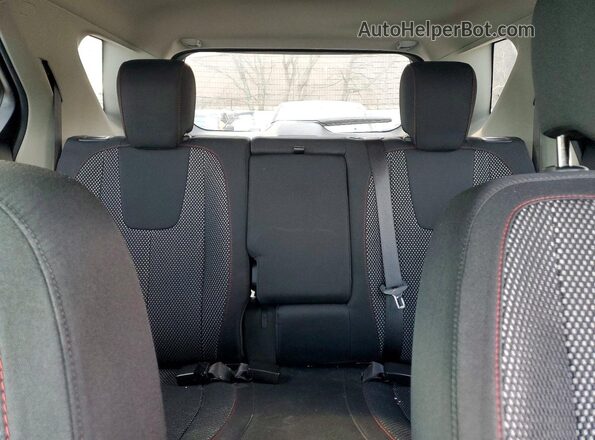 1GNFLFEK2GZ101293 2016 CHEVROLET EQUINOX White Rear seats view