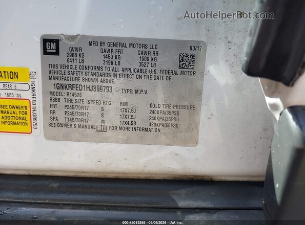 1GNKRFED1HJ309793 2017 CHEVROLET TRAVERSE White Widok komory silnika