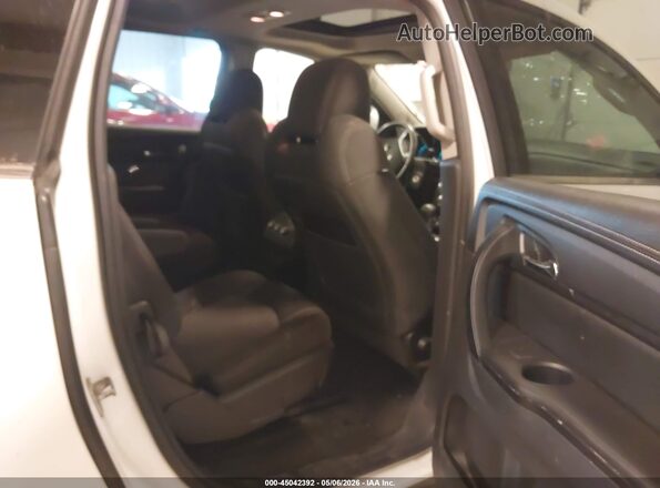 1GNKVGKD3GJ176572 2016 CHEVROLET TRAVERSE White 