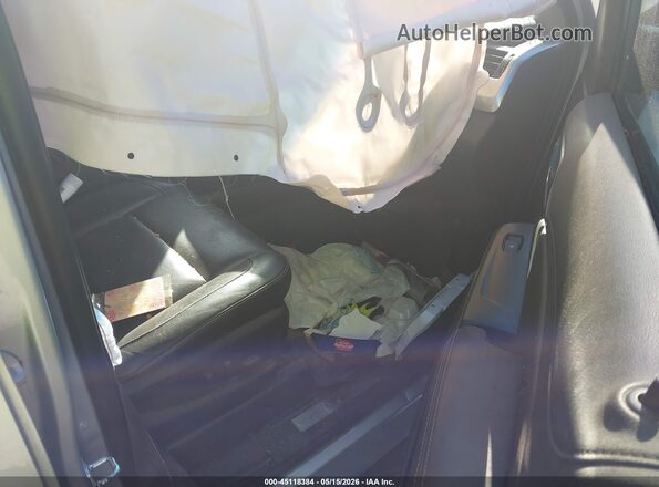 1GNSCBKC0HR287616 2017 CHEVROLET TAHOE Silver წინა სალონის ხედი