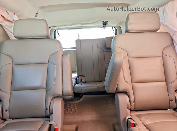 1GNSCBKC3LR105206 2020 CHEVROLET TAHOE Белый Вид задних сидений