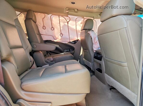 1GNSCBKC3LR105206 2020 CHEVROLET TAHOE Белый Вид задней части салона