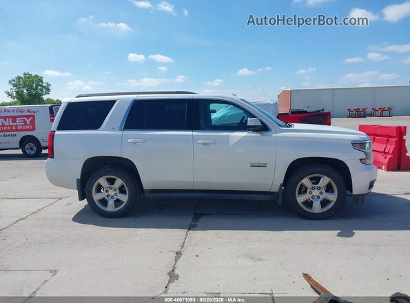 1GNSCBKC5GR161573 2016 CHEVROLET TAHOE White Widok wnętrza z tyłu