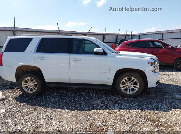 1GNSCBKC6JR110610 2018 CHEVROLET TAHOE Белый Вид задней части салона