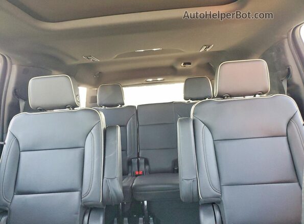 1GNSCFKD3MR338875 2021 CHEVROLET SUBURBAN Gray Widok tylnych siedzeń