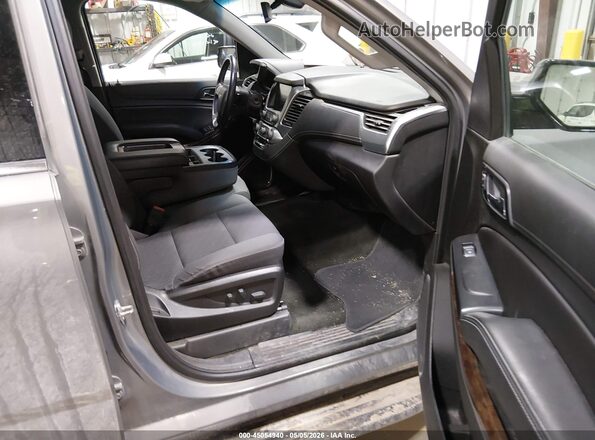 1GNSKAEC4JR140021 2018 CHEVROLET TAHOE Gray წინა სალონის ხედი