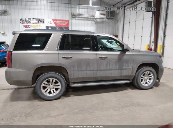 1GNSKAEC4JR140021 2018 CHEVROLET TAHOE Gray ხელსაწყოთა პანელის ხედი