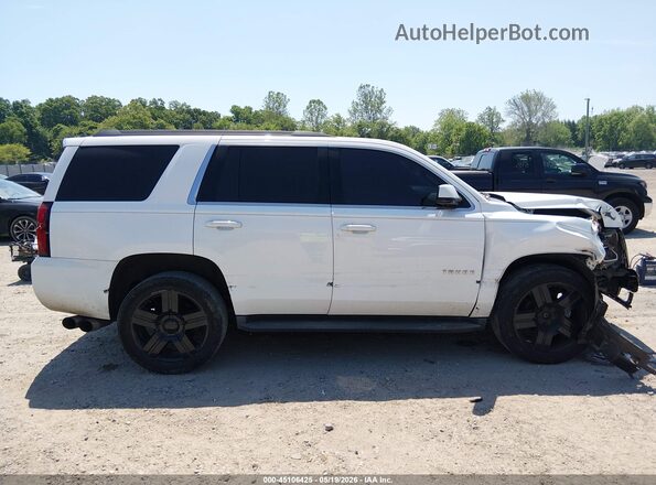 1GNSKAKC7GR468188 2016 CHEVROLET TAHOE White Widok wnętrza z tyłu