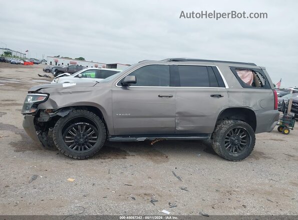 1GNSKBKC8JR325814 2018 CHEVROLET TAHOE Beige Widok wnętrza z tyłu