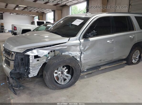 1GNSKBKC8JR393529 2018 CHEVROLET TAHOE Silver Դիմացի տեսք