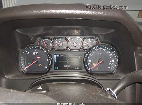1GNSKBKC8JR393529 2018 CHEVROLET TAHOE Silver Հետևի նստատեղերի տեսք
