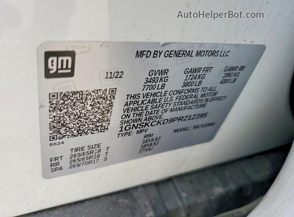 1GNSKCKD9PR212395 2023 CHEVROLET SUBURBAN Белый Вид наклейки с VIN-кодом