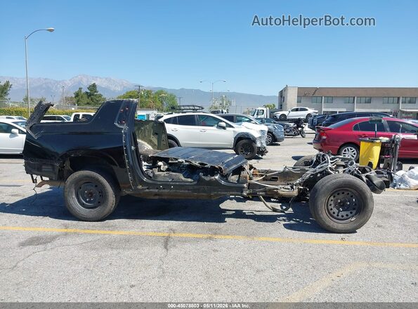 1GNSKDKD4MR308128 2021 CHEVROLET SUBURBAN Черный Вид задней части салона