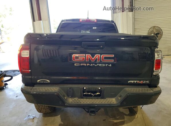 1GTP2EEK9T1110866 2026 GMC CANYON Black Հետևի տեսք