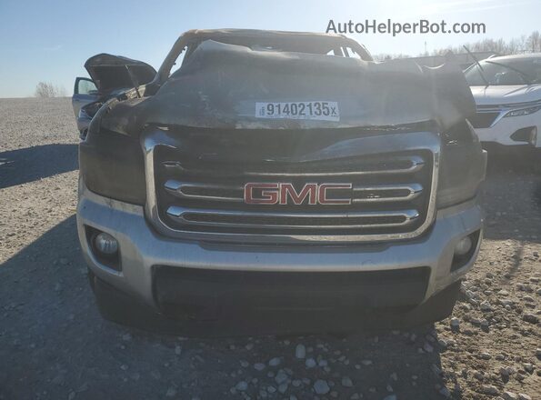1GTP6CE17J1212079 2018 GMC CANYON Silver Front view