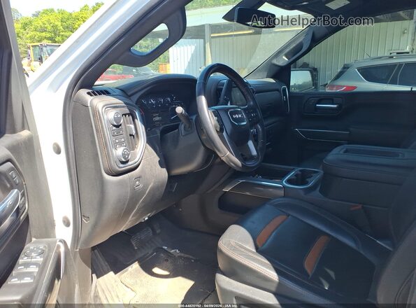 1GTP9EEL5MZ300252 2021 GMC SIERRA White Vista interior delantera