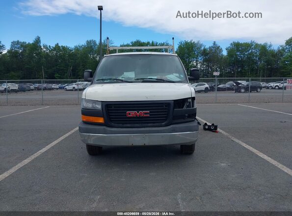 1GTW7AFF2G1904864 2016 GMC SAVANA 2500 White Вид щитка приладів