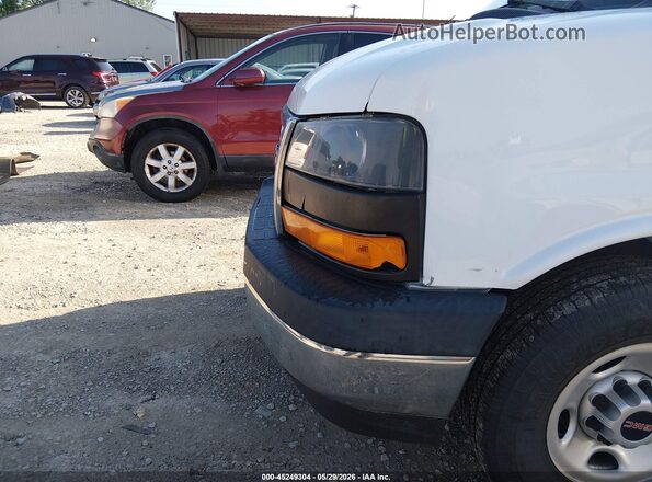 1GTW7AFF7H1908474 2017 GMC SAVANA 2500 White 