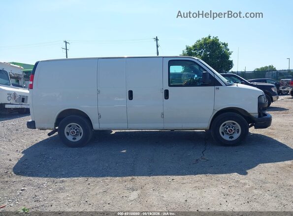 1GTW7AFG5K1335106 2019 GMC SAVANA 2500 White Vista interior trasera