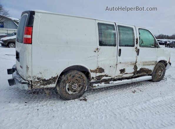 1GTW7AFG6L1268260 2020 GMC SAVANA Белый Вид задней части салона