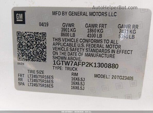 1GTW7AFP2K1300880 2019 GMC SAVANA 2500 White Вид підкапотного простору