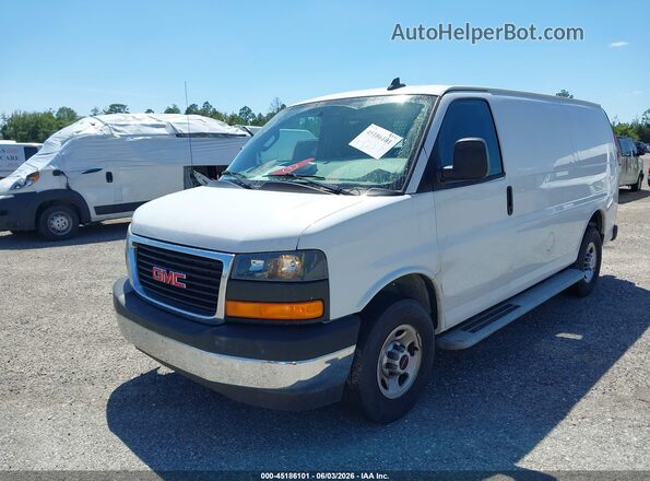 1GTW7AFP9P1125955 2023 GMC SAVANA CARGO Белый Передняя левая четверть