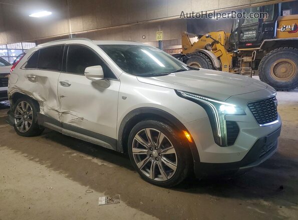 1GYFZCR44NF134130 2022 CADILLAC XT4 White Передня права чверть