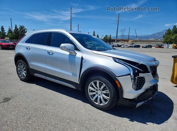 1GYFZDR40MF005418 2021 CADILLAC XT4 Silver Front right