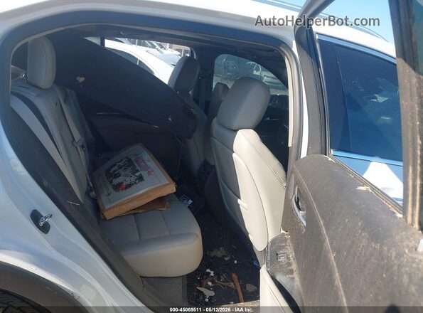1GYFZDR41PF169037 2023 CADILLAC XT4 White 