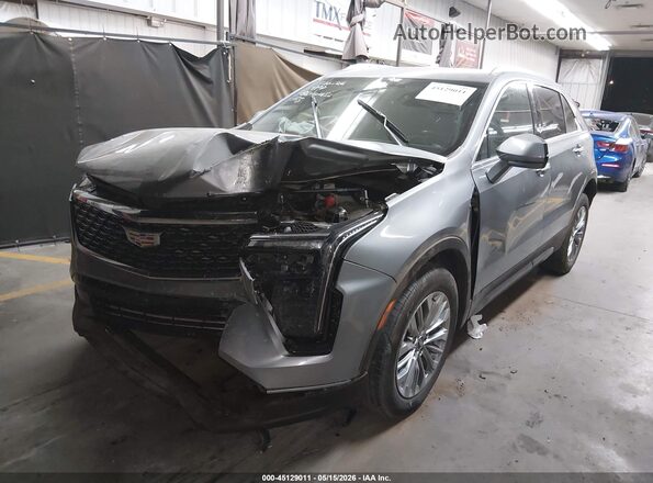 1GYFZDR41RF156050 2024 CADILLAC XT4 Silver Vista tres cuartos delantera izquierda
