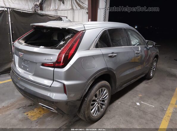 1GYFZDR41RF156050 2024 CADILLAC XT4 Silver Trasero derecho
