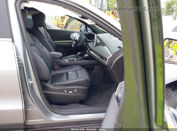 1GYFZDR44RF150677 2024 CADILLAC XT4 Silver Front interior view