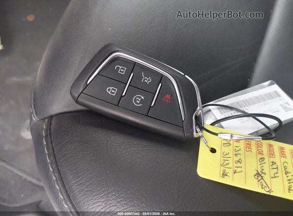 1GYFZDR45SF136812 2025 CADILLAC XT4 Blue Widok deski rozdzielczej