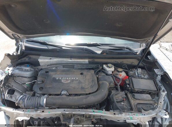 1GYFZDR46PF170197 2023 CADILLAC XT4 Серебряный Вид сзади