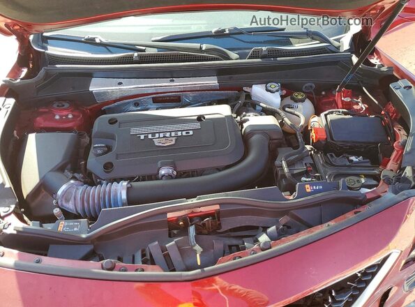 1GYFZER46MF084230 2021 CADILLAC XT4 Red Vista del compartimento del motor