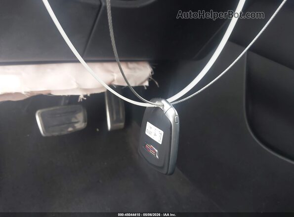 1GYFZER46NF118989 2022 CADILLAC XT4 Dark Blue Вид панелі приладів