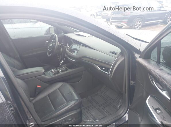 1GYFZER46NF118989 2022 CADILLAC XT4 Dark Blue Вид салону спереду